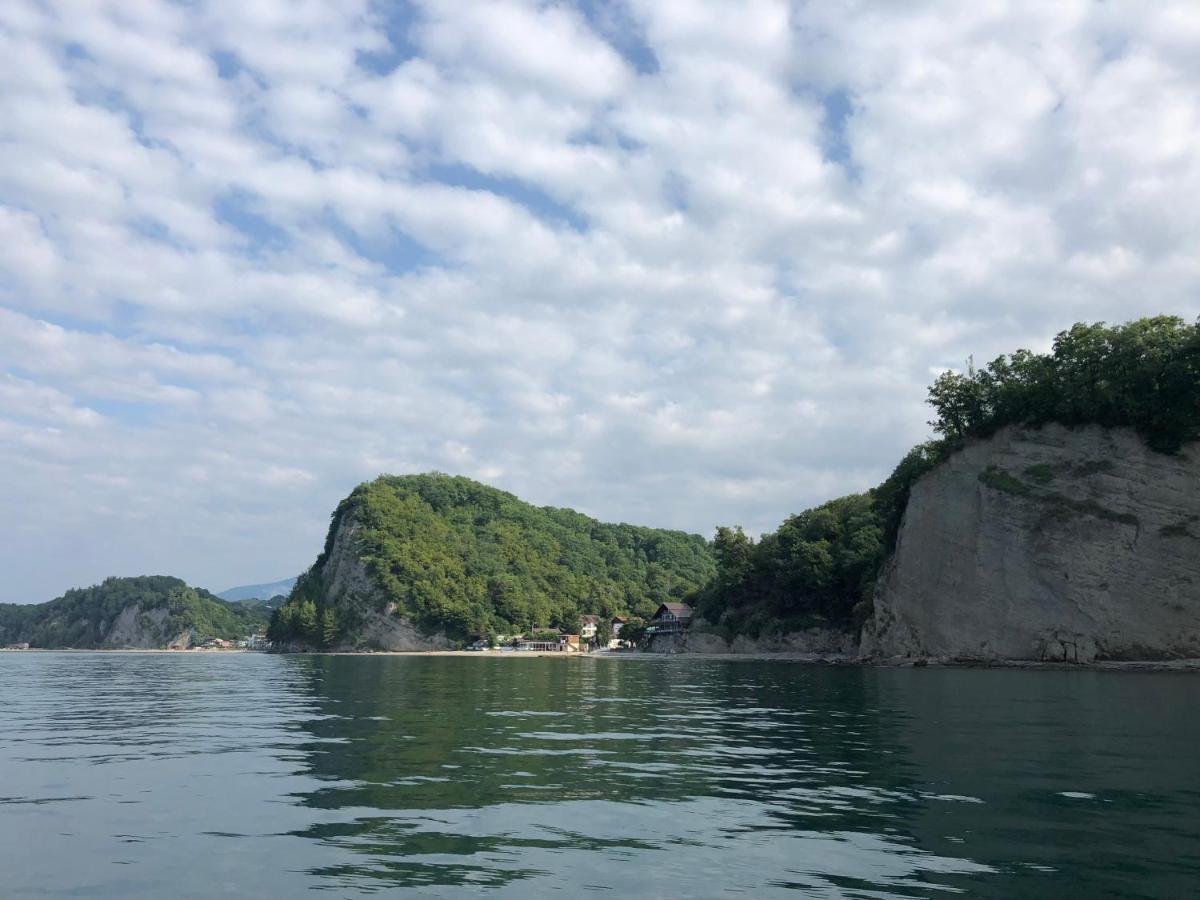 Золотая Бухта База Отдыха ปิซุนดา ภายนอก รูปภาพ
